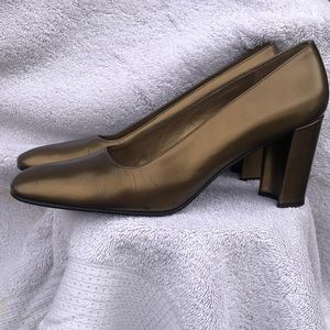 Gold Stuart Weitzman Heels